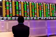 Ibovespa cai 0,21% com tensão no Oriente Médio; dólar sobe a R$ 5,18