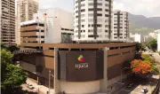 Ibovespa cai com tarifas dos EUA e tensões no Oriente Médio; veja destaques
