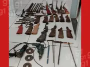 Idoso é preso com fábrica clandestina de armas em Assis Brasil