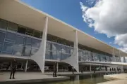 Inércia fiscal de Lula e Congresso é crime contra o país