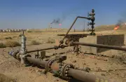 Iraque planeja restaurar produção de petróleo a 4,3 milhões de barris/dia
