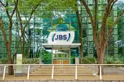 JBS fecha unidades nos EUA e Bradesco BBI vê ajuste insuficiente