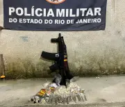 Jovem de 19 anos preso com fuzil e drogas em Angra dos Reis