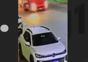 Jovem morre após subir em carreta e ser atropelado em Jaguaquara