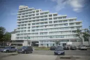 Justiça decreta falência do LSH Barra Hotel, que teve Paulo Figueiredo como sócio