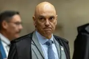 Justiça dos EUA aceita Brasil em ação de Rumble e Trump contra Moraes