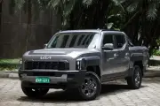 Kia Tasman: vendas fracas e visual polêmico levam a repensar design