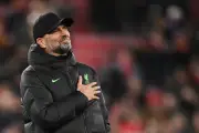 Klopp critica pausas para hidratação na Copa: 'Futebol refém de executivos'
