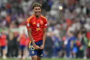 Lamine Yamal volta aos treinos e reforça Espanha na estreia da Copa