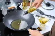 Óleo ou azeite: qual escolher na cozinha? Chef explica