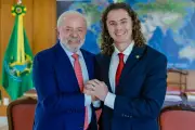 Lula apoia reeleição de Veneziano e contraria Hugo Motta na Paraíba