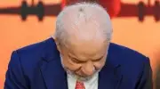 Lula conclui última sessão de radioterapia contra câncer