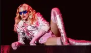 Madonna explica suspensão de filme biográfico por desentendimento de orçamento