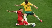 Madrugada na Copa: Austrália vence Turquia e anima torcedores