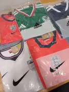 Mais de mil camisas falsas de seleções apreendidas no Reino Unido antes da Copa 2026