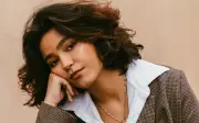 Mari Froes: cantora goiana viraliza e lota shows em mais de 20 países