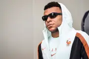Mbappé ignora recorde de Messi e Klose: 'Só depois que parar'