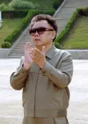 Mãe de Kim Jong-un: história oculta contrasta com narrativa oficial do regime