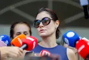 Michelle Bolsonaro apoia Flávio e defende domiciliar para Jair