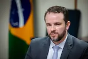 Ministro quer fim da declaração do IR em até dois anos