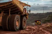 Minério de ferro fecha em alta e tem primeiro ganho semanal em sete semanas