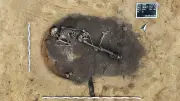 Mistério de 4,5 mil anos: homem enterrado em forno na Alemanha