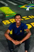 Moradores da Zona Sul do Rio retomam tradição de decorar ruas para a Copa