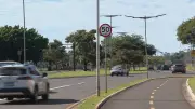 Motociclista morre ao bater contra poste em Campo Grande