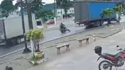 Motociclista morre atropelado por caminhão na BR-101 em Abreu e Lima