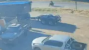 Motociclista sem habilitação fica gravemente ferido após colisão na BR-040