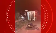 Motorista morre após carreta tombar na BR-242 em Barreiras