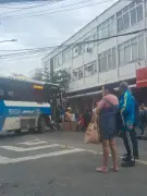 Mulher atropelada por ônibus em Madureira é levada em estado grave ao hospital