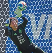 México x África do Sul: 'cometa' Ochoa faz história com seis Copas do Mundo