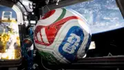 Nasa leva bola oficial da Copa do Mundo ao espaço em ação inspiradora