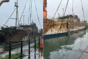 Navio Professor Besnard é reflutuado em Santos após afundar em março