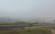 Nevoeiro encobre Bauru e reduz visibilidade no trânsito