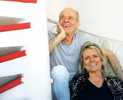Ney Matogrosso e Marília Bessy gravam 'Magrelinha' de Luiz Melodia