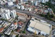 Novo viaduto na Miguel Sutil interdita trânsito em Cuiabá
