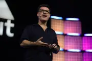 OpenAI perto de 1 bilhão de usuários ativos por semana, diz executivo no Web Summit Rio