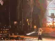 Palco do Evanescence pega fogo durante show nos EUA