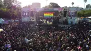 Parada Livre de Porto Alegre celebra orgulho LGBTQIA+
