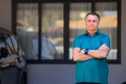 PF pede depoimento de Bolsonaro sobre arma apreendida