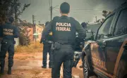 PF prende suspeito com arma em operação contra corrupção eleitoral em RO