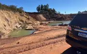 PF suspende extração ilegal de areia em fazenda em Ibiraci (MG)