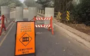 Ponte interditada em Iperó e Tatuí causa transtornos e desvio de 20 km