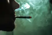 Por que usar maconha para dormir não é recomendado por especialistas