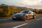 Porsche 911 GTS de R$ 1,3 milhão: o híbrido de 541 cv que Fábio Giga dirigia