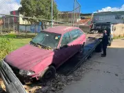 Prefeitura de Volta Redonda remove cinco carros abandonados
