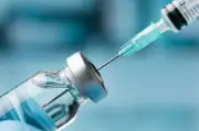 Primeira vacina contra a dengue foi descontinuada há 9 anos; entenda