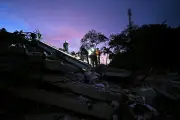 Protesto força militares a ajudar em resgate após terremoto na Venezuela